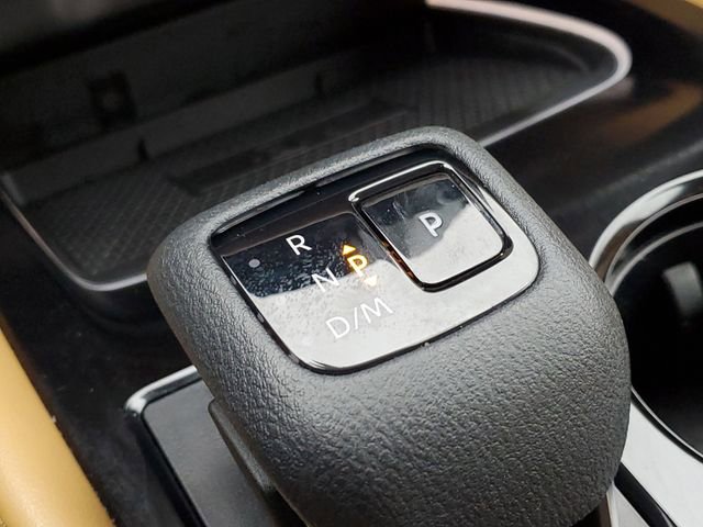 Used 2022 Nissan Rogue Platinum w/ Head-Up Display Package image 33