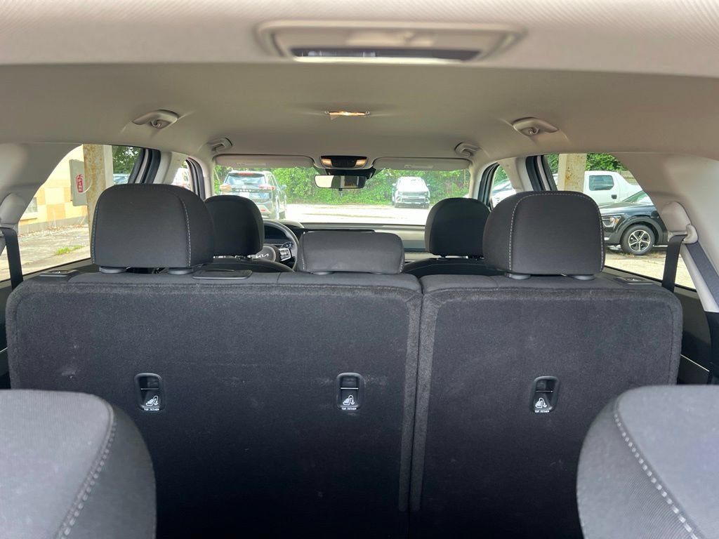 Certified 2022 Kia Sorento LX FWD image 13