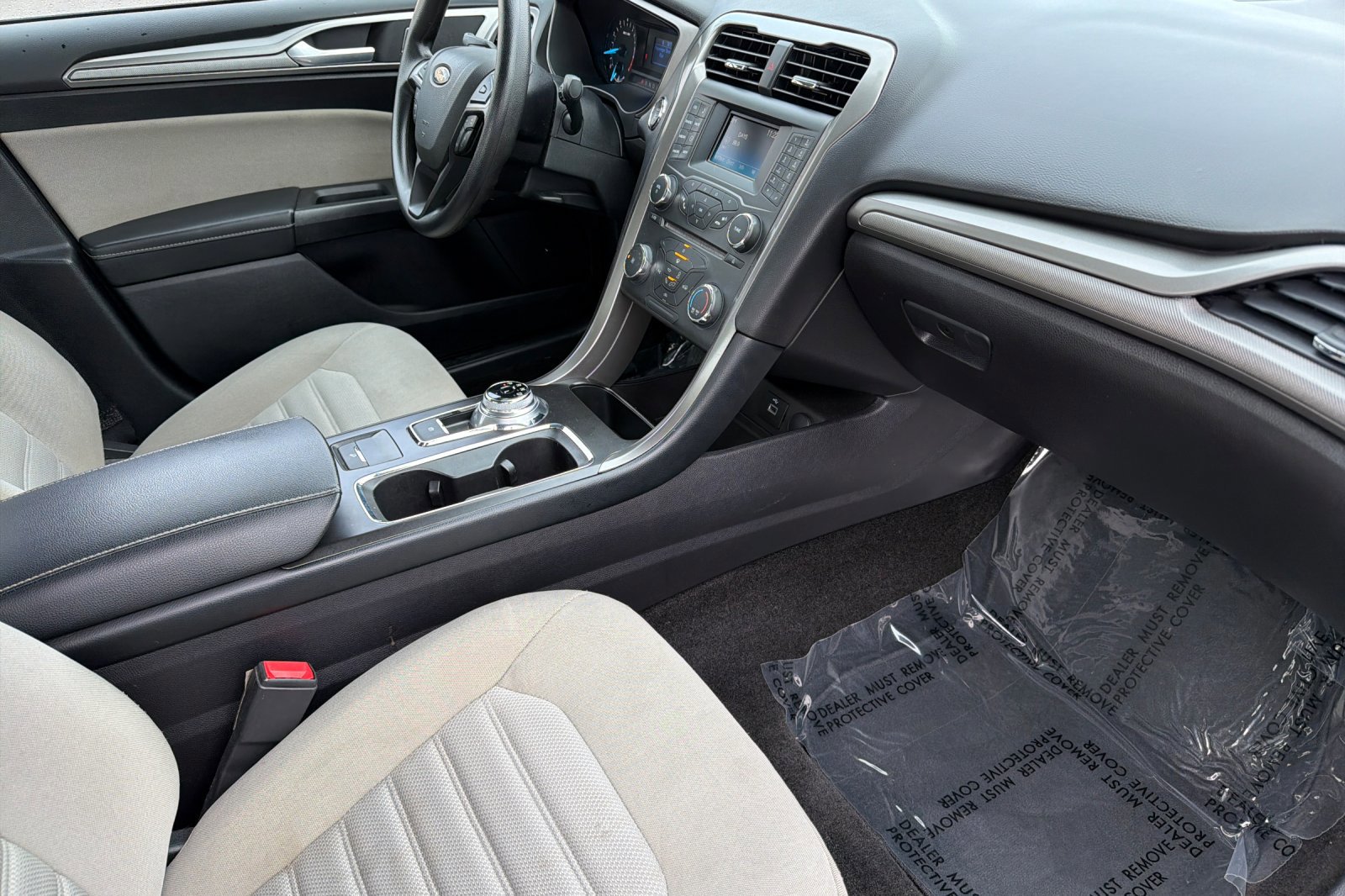 Used 2018 Ford Fusion S image 15