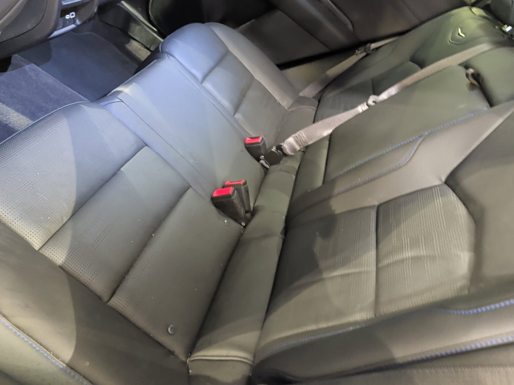 Used 2025 Cadillac XT4 Sport AWD/4WD image 7