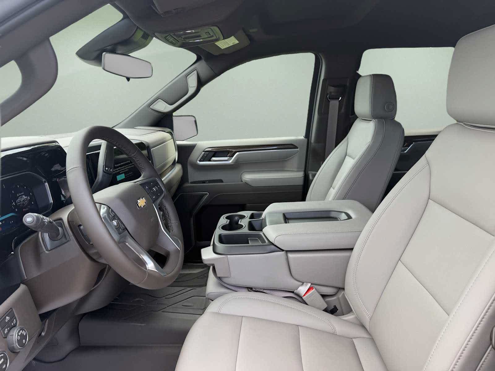 New 2026 Chevrolet Silverado 1500 LT w/ Leather Package AWD/4WD image 6