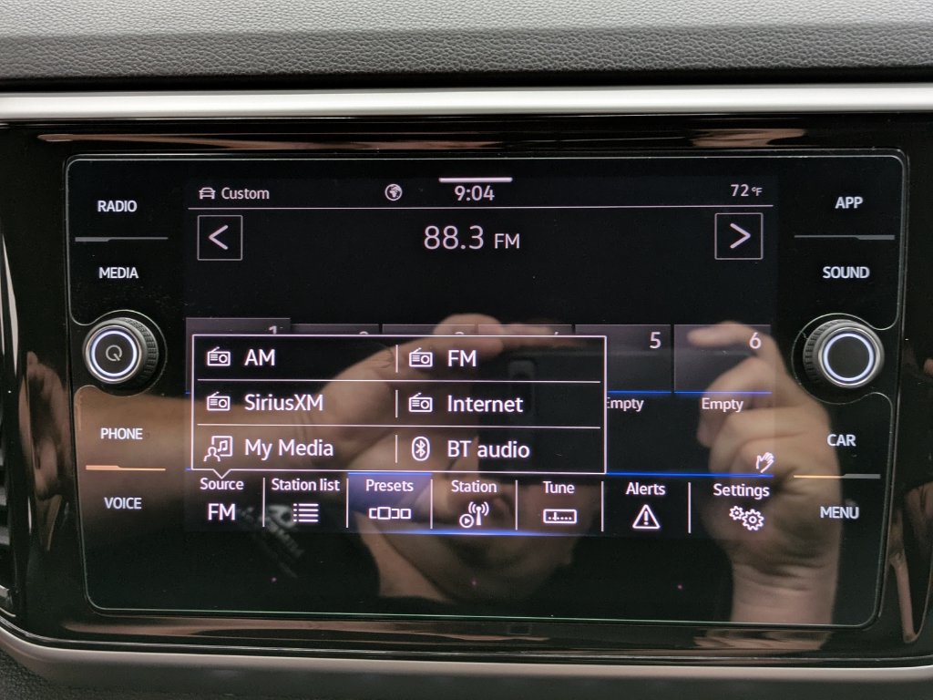 Used 2022 Volkswagen Atlas Cross Sport SE AWD/4WD image 25