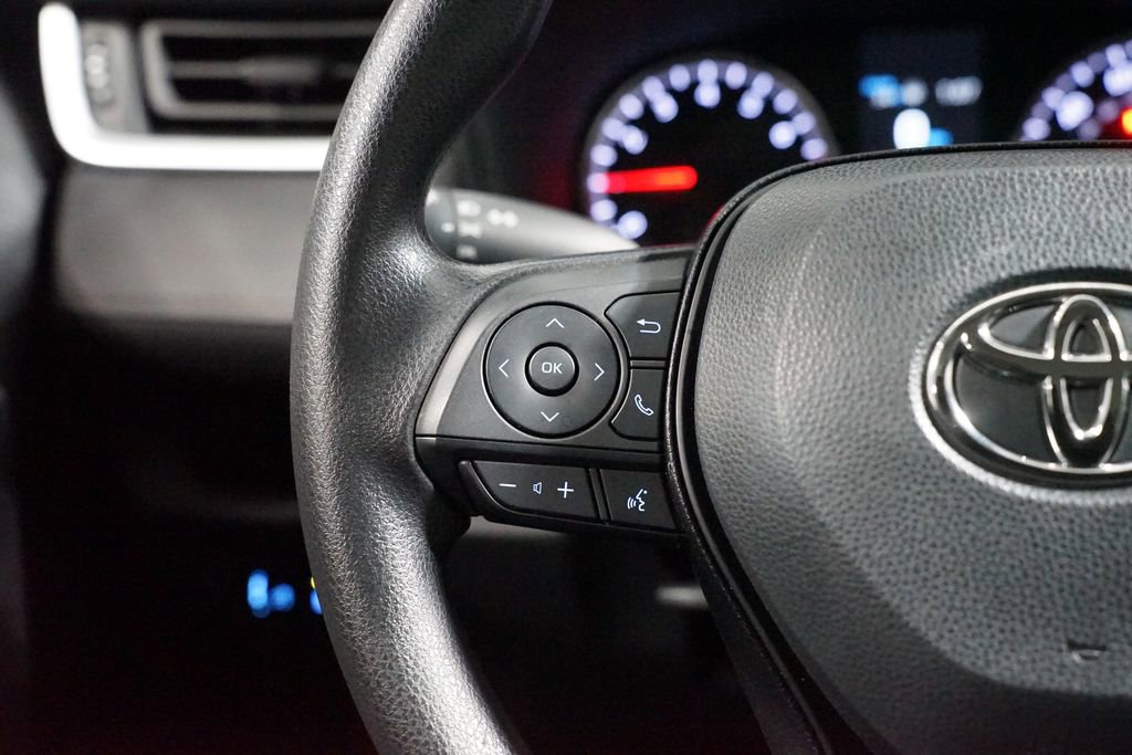 Certified 2022 Toyota RAV4 LE image 14