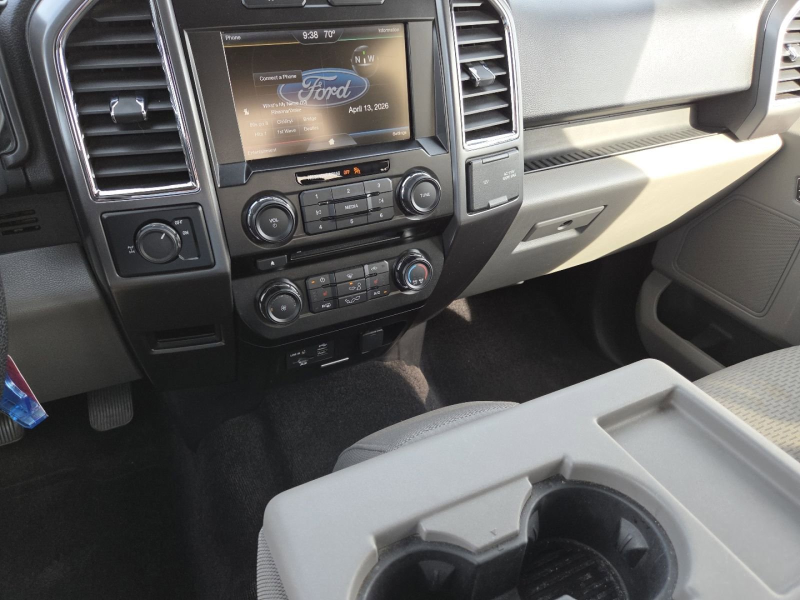 Used 2015 Ford F150 XLT w/ Equipment Group 302A Luxury RWD image 27