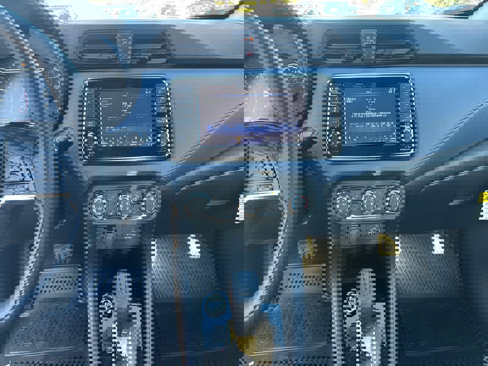 New 2025 Nissan Versa SV w/ Trunk Package image 27