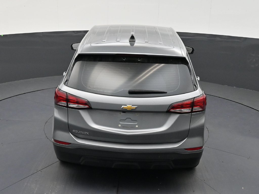 Used 2024 Chevrolet Equinox LS w/ Driver Confidence II Package FWD image 12