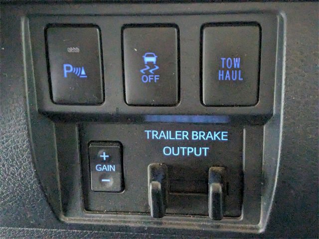 Used 2018 Toyota Tundra SR5 image 23
