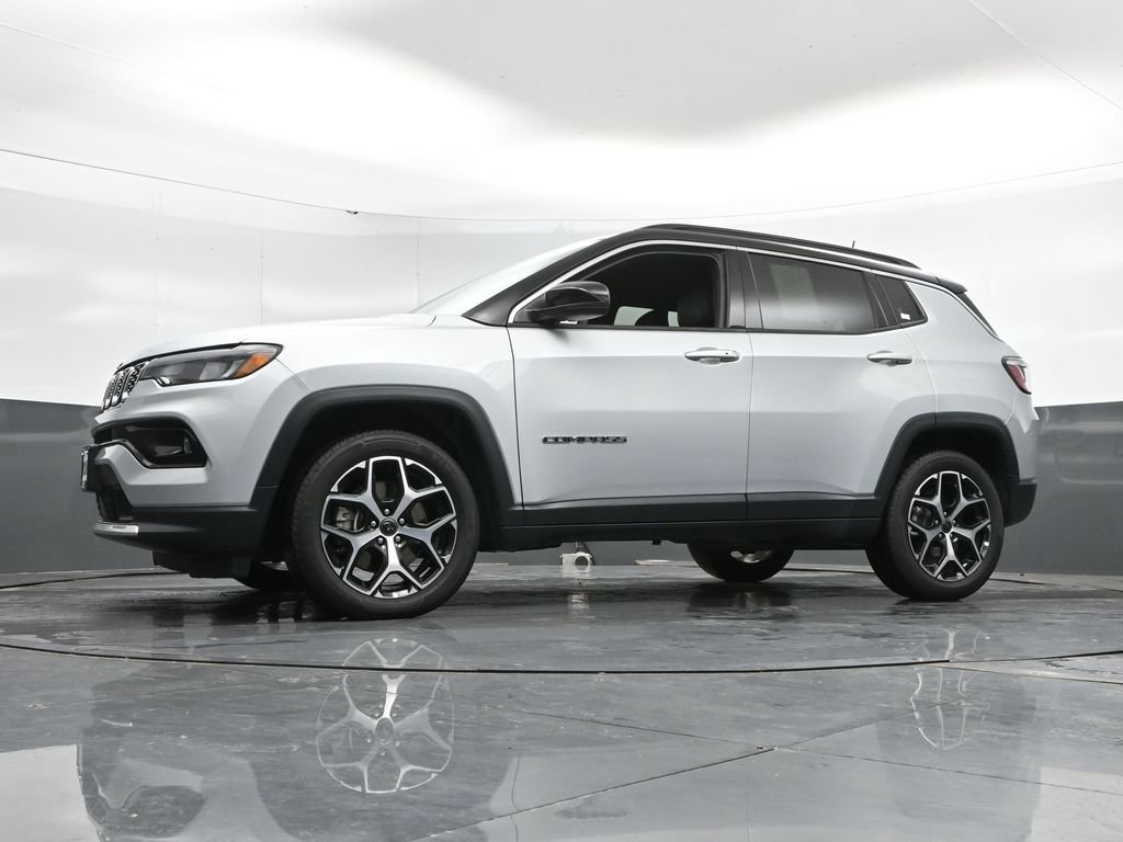 Used 2025 Jeep Compass Limited AWD/4WD image 47