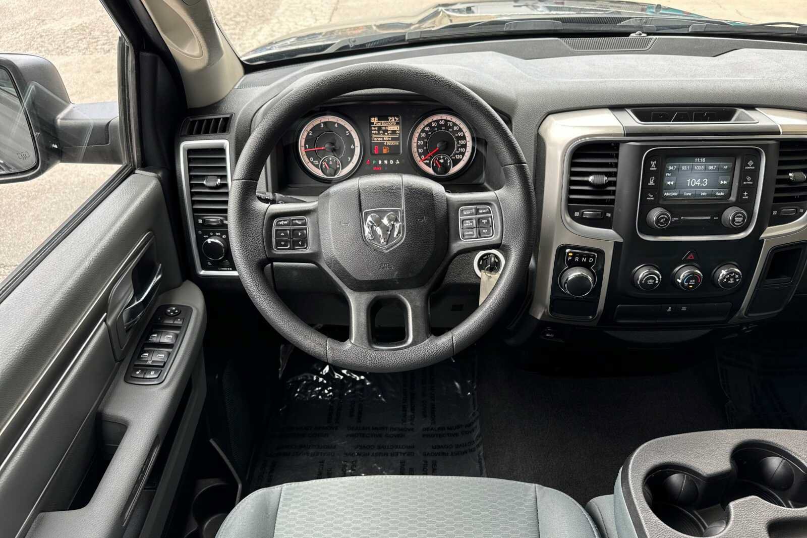 Used 2018 RAM 1500 Classic SLT RWD image 14