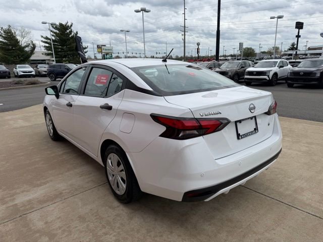 Certified 2023 Nissan Versa S w/ Trunk Package image 6