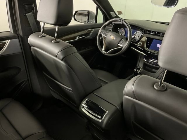 Certified 2025 Cadillac XT6 Premium Luxury w/ Platinum Package AWD/4WD image 29
