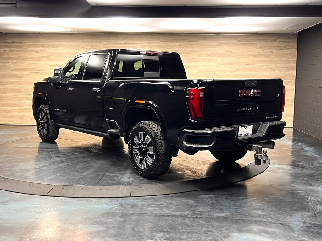 Used 2024 GMC Sierra 2500 Denali w/ Denali Reserve Package image 16