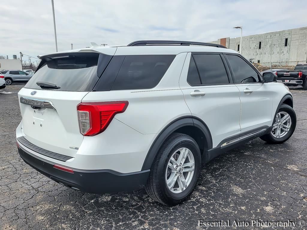 Used 2020 Ford Explorer XLT AWD/4WD image 9
