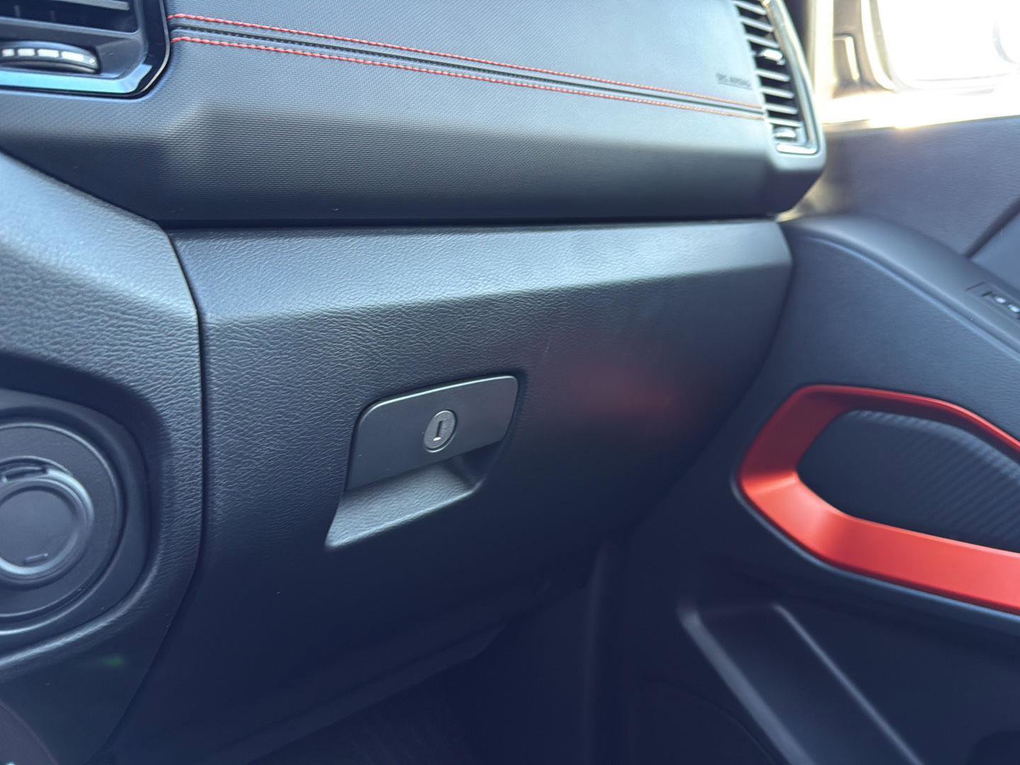 Used 2022 Nissan Frontier PRO-4X image 31