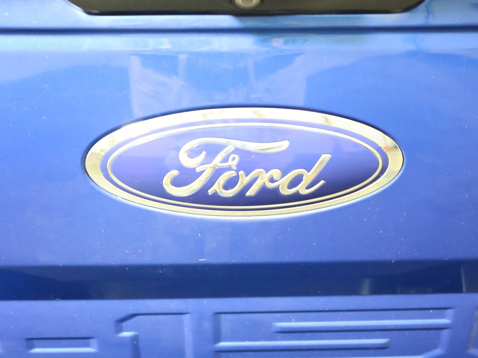 Used 2018 Ford F150 XLT w/ Equipment Group 302A Luxury AWD/4WD image 8
