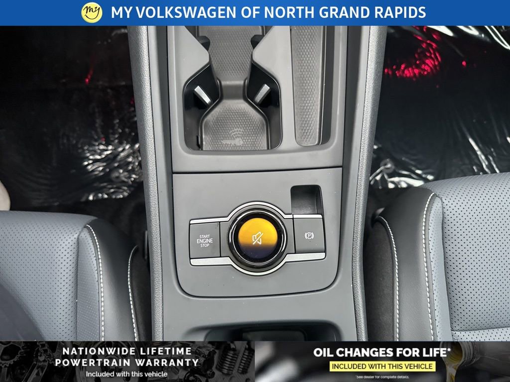 New 2026 Volkswagen Tiguan SE image 24