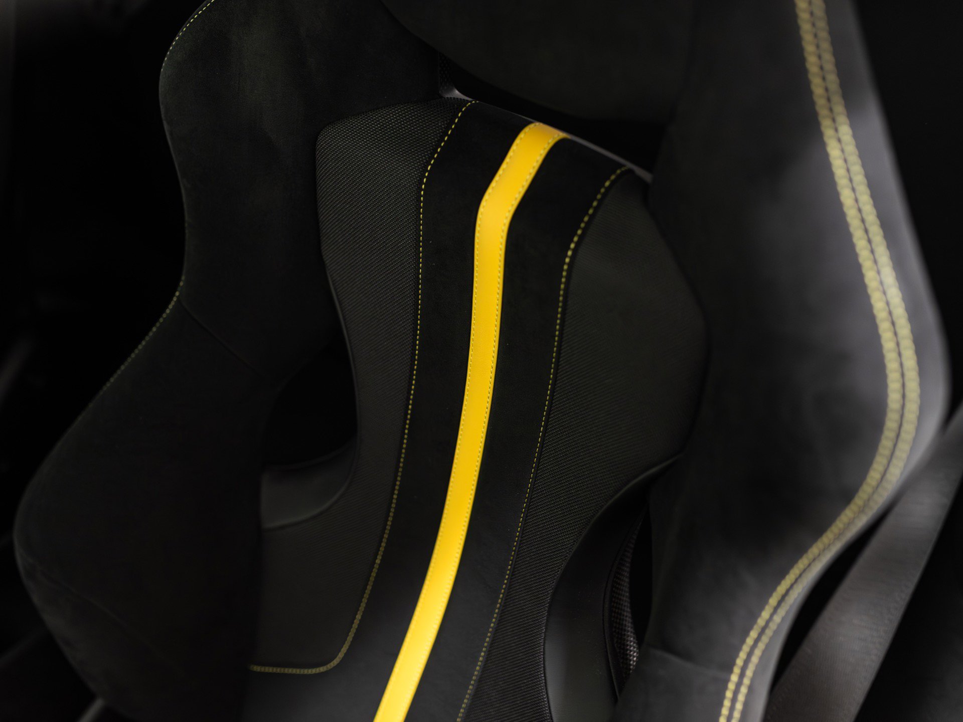 Used 2019 Ferrari 488 Pista Coupe image 30