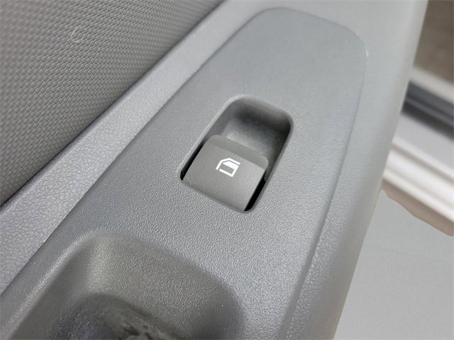 Used 2025 Hyundai Elantra SEL image 36