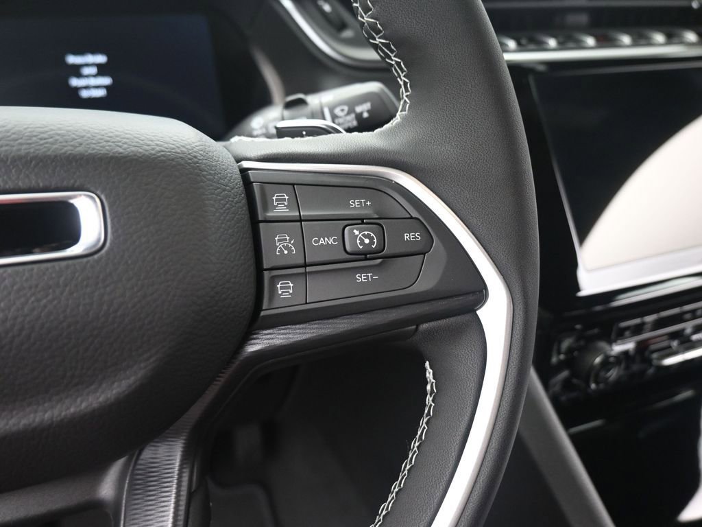 New 2025 Jeep Grand Cherokee L Laredo w/ Luxury Tech Group I image 34