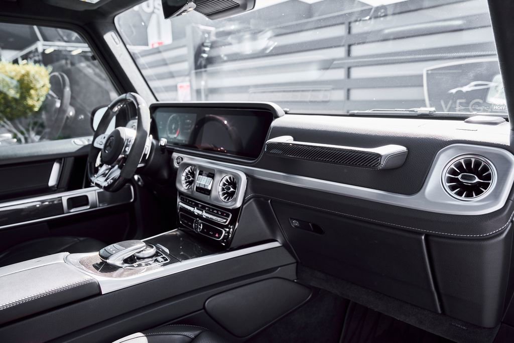 Used 2022 Mercedes-Benz G 63 AMG 4MATIC w/ Seat Comfort Package image 39