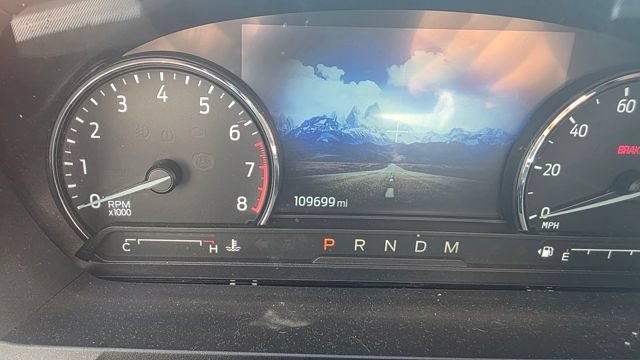 Used 2020 Ford Explorer XLT w/ Equipment Group 202A AWD/4WD image 5