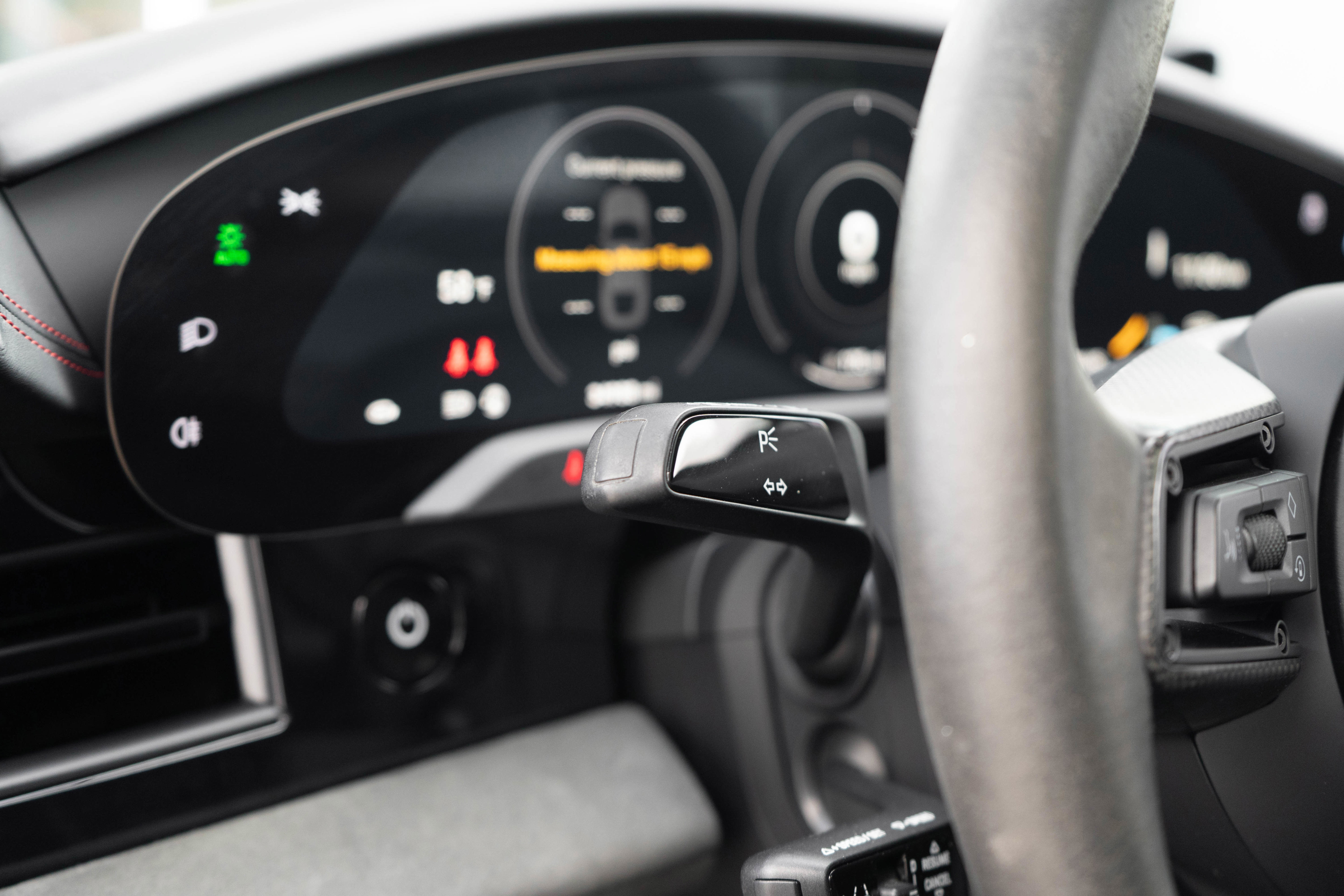 Used 2023 Porsche Taycan GTS image 17