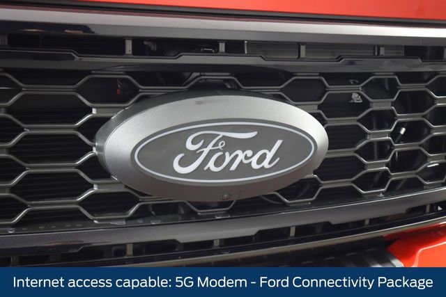 New 2026 Ford F350 Lariat w/ Black Appearance Package image 18