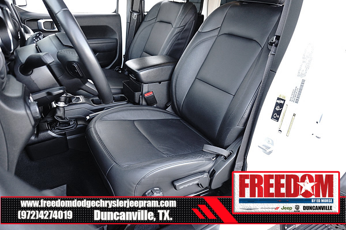 Used 2022 Jeep Wrangler Unlimited Sport AWD/4WD image 13