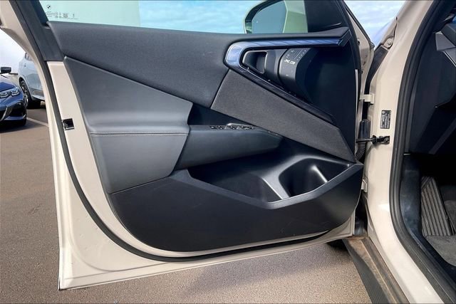 Certified 2025 BMW X3 xDrive30i w/ Premium Package image 21