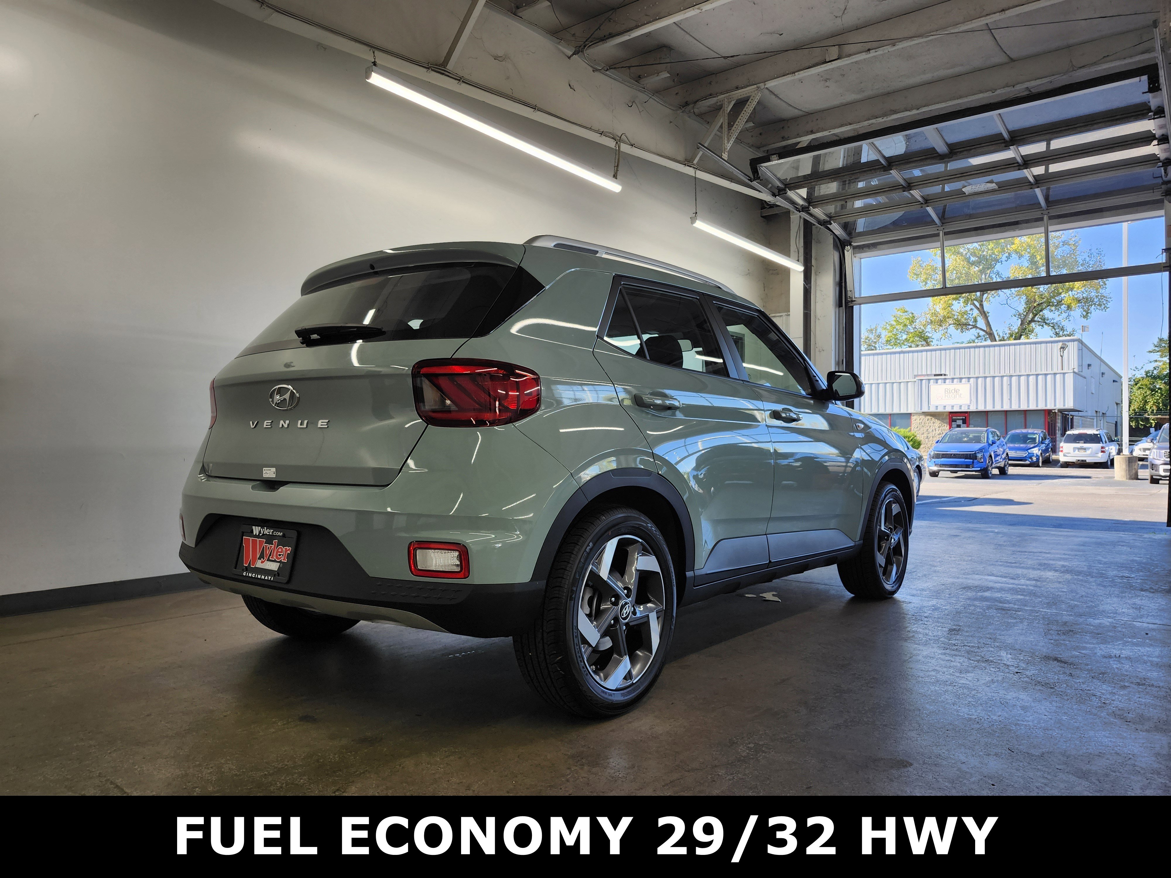 New 2026 Hyundai Venue SEL image 3