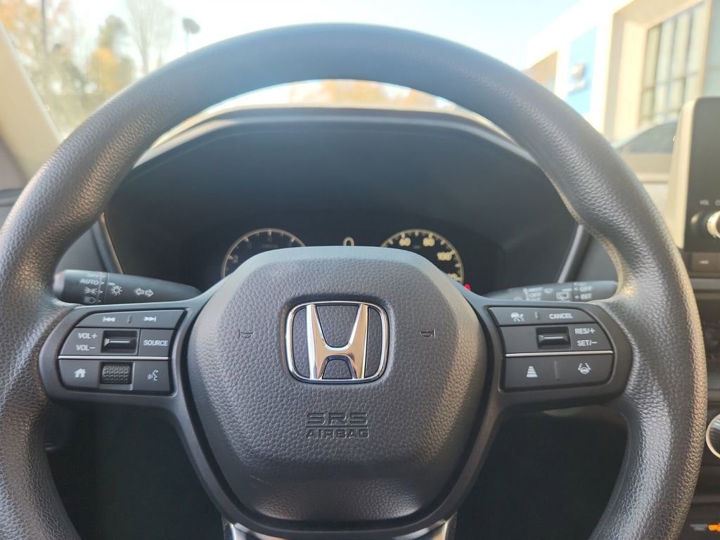 Used 2025 Honda CR-V LX image 25