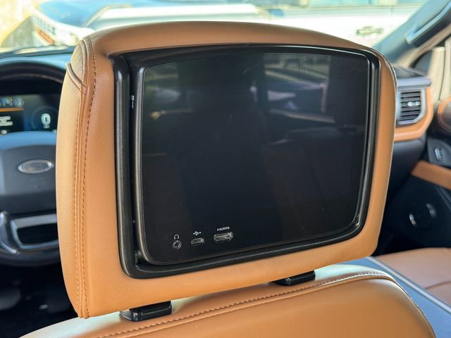 Used 2023 Ford Expedition Max Platinum AWD/4WD image 18