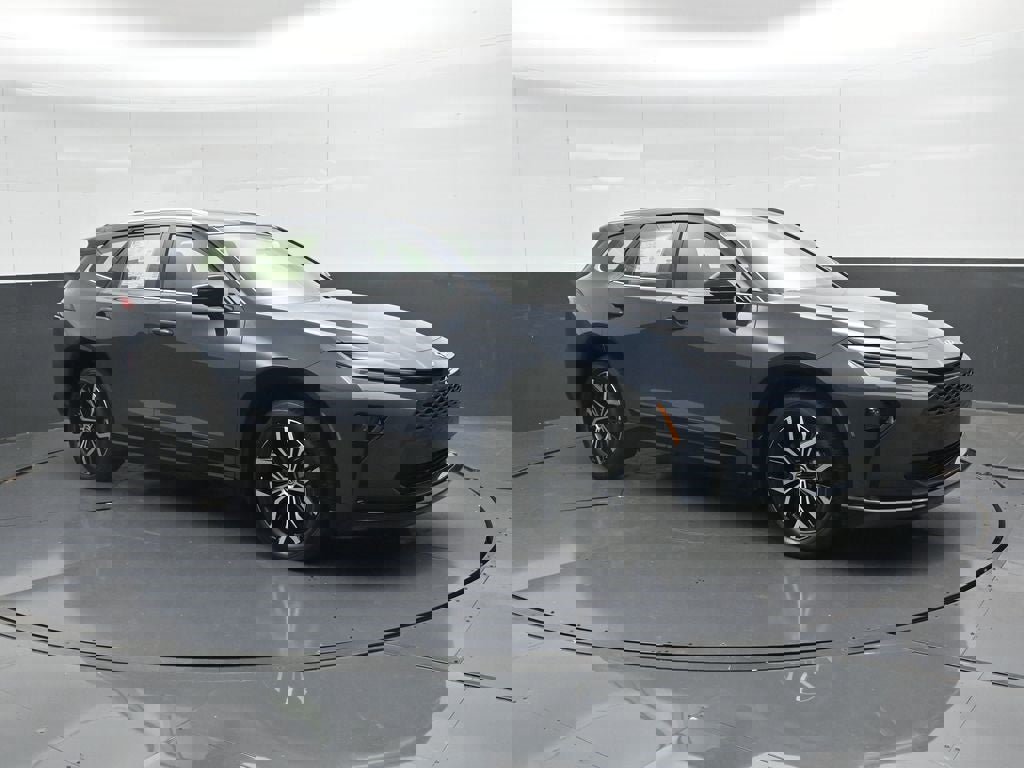 New 2025 Toyota Crown Signia image 4