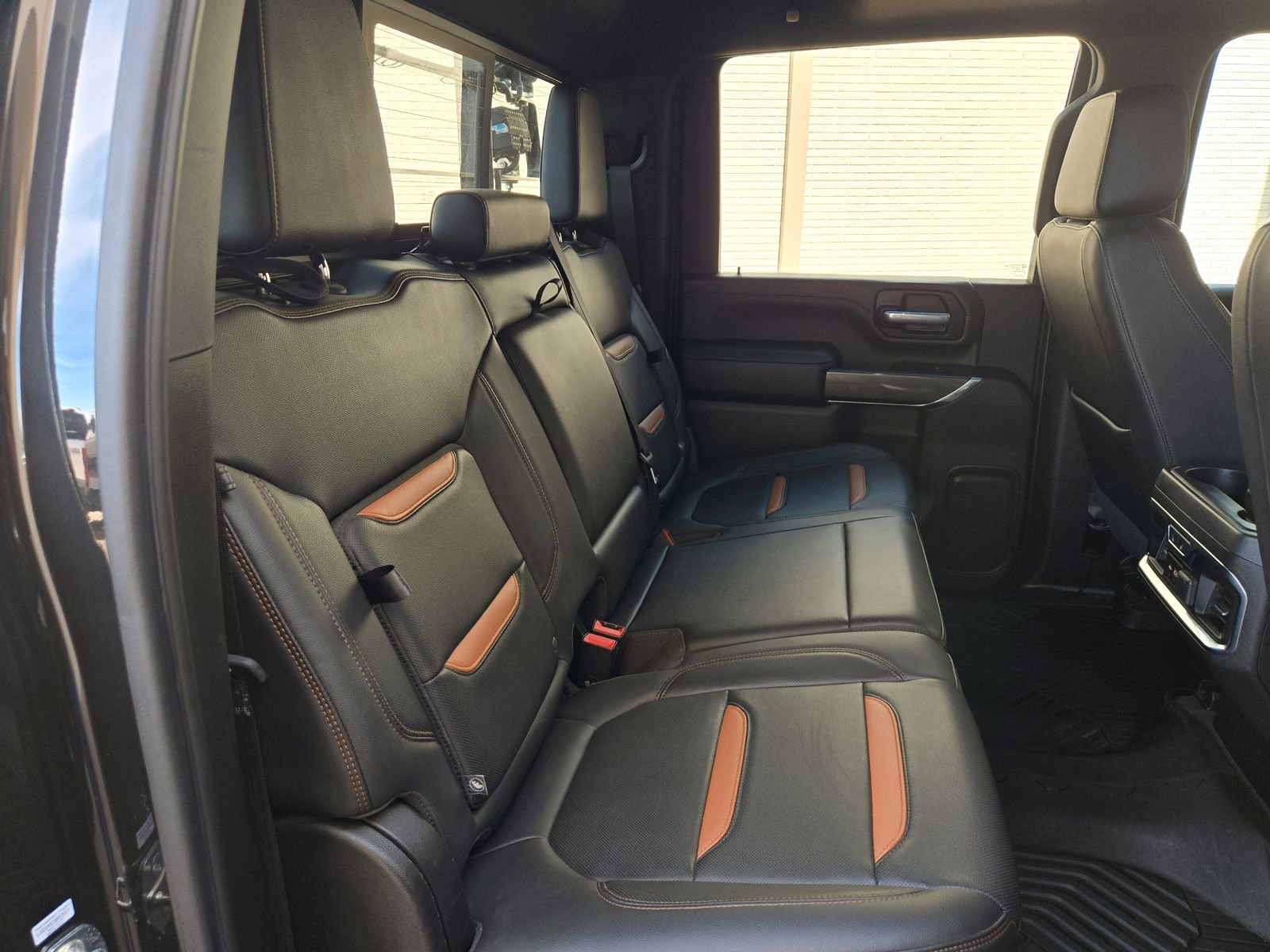 Used 2020 GMC Sierra 2500 AT4 w/ AT4 Premium Package image 29