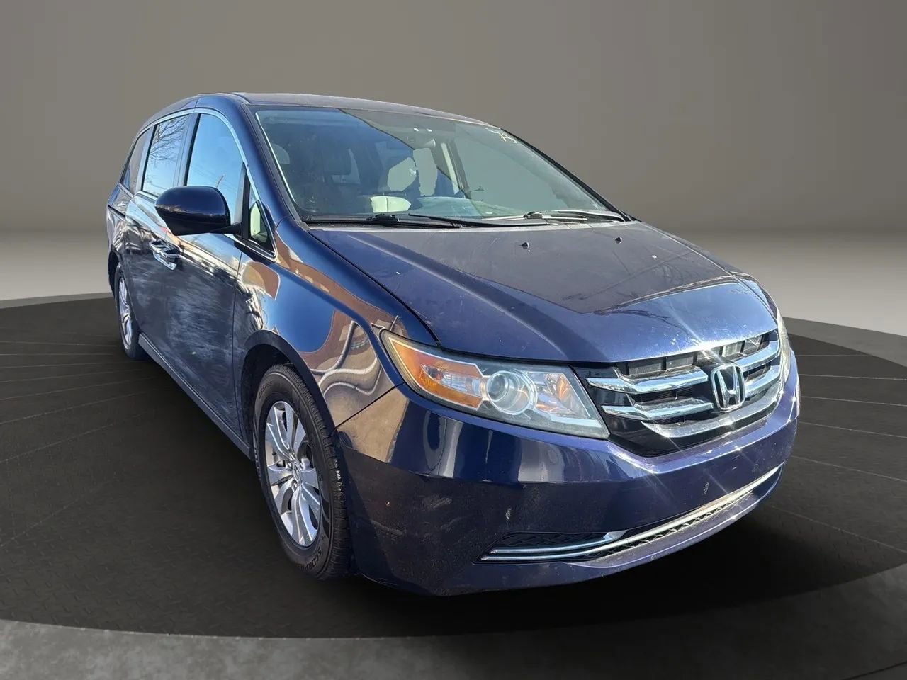 Used 2016 Honda Odyssey SE image 3