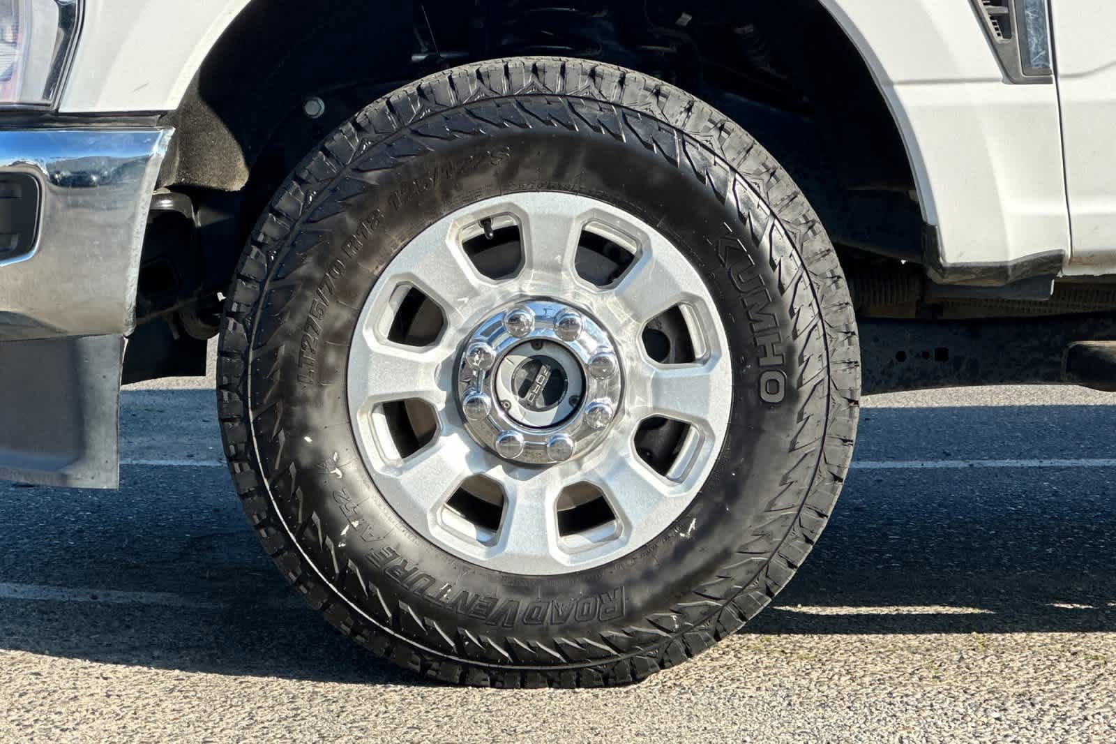 Used 2024 Ford F350 XLT image 24