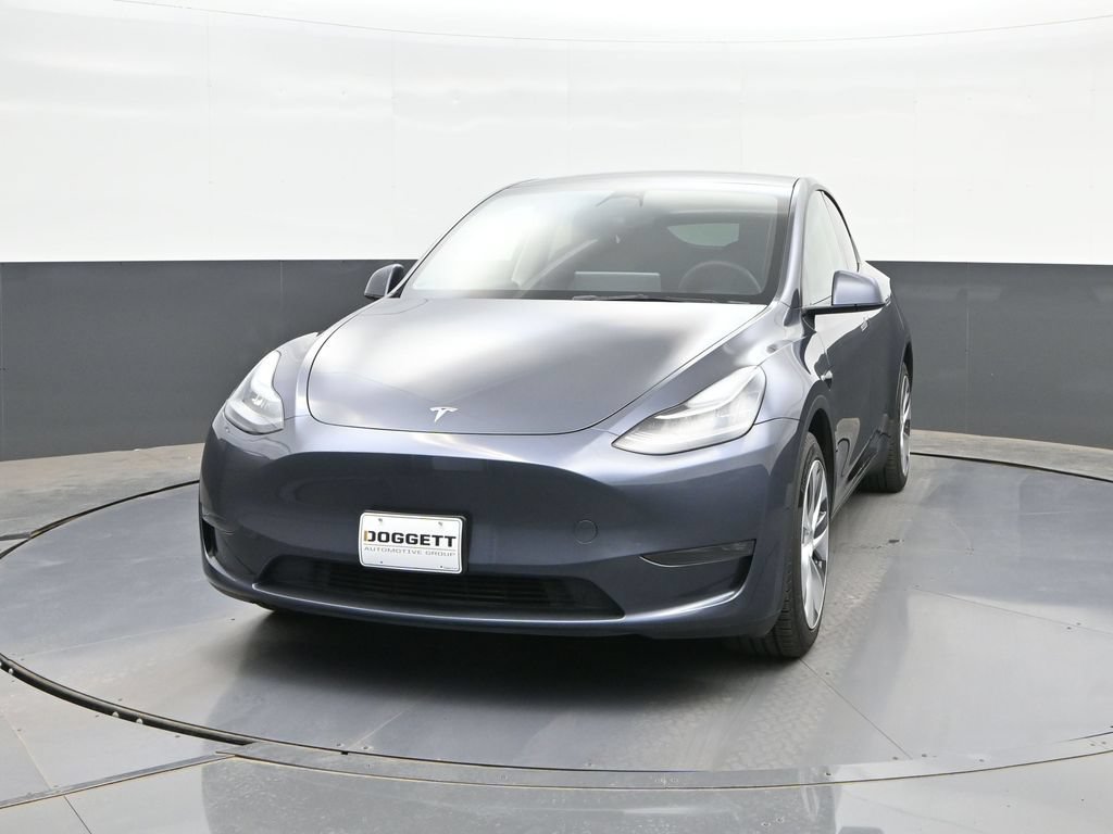 Used 2023 Tesla Model Y Long Range AWD/4WD image 25