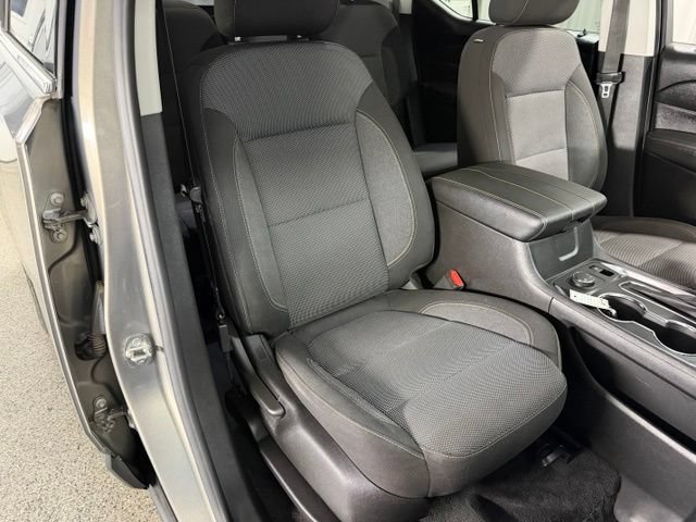 Used 2019 Chevrolet Traverse LT w/ LPO, Floor Liner Package AWD/4WD image 23