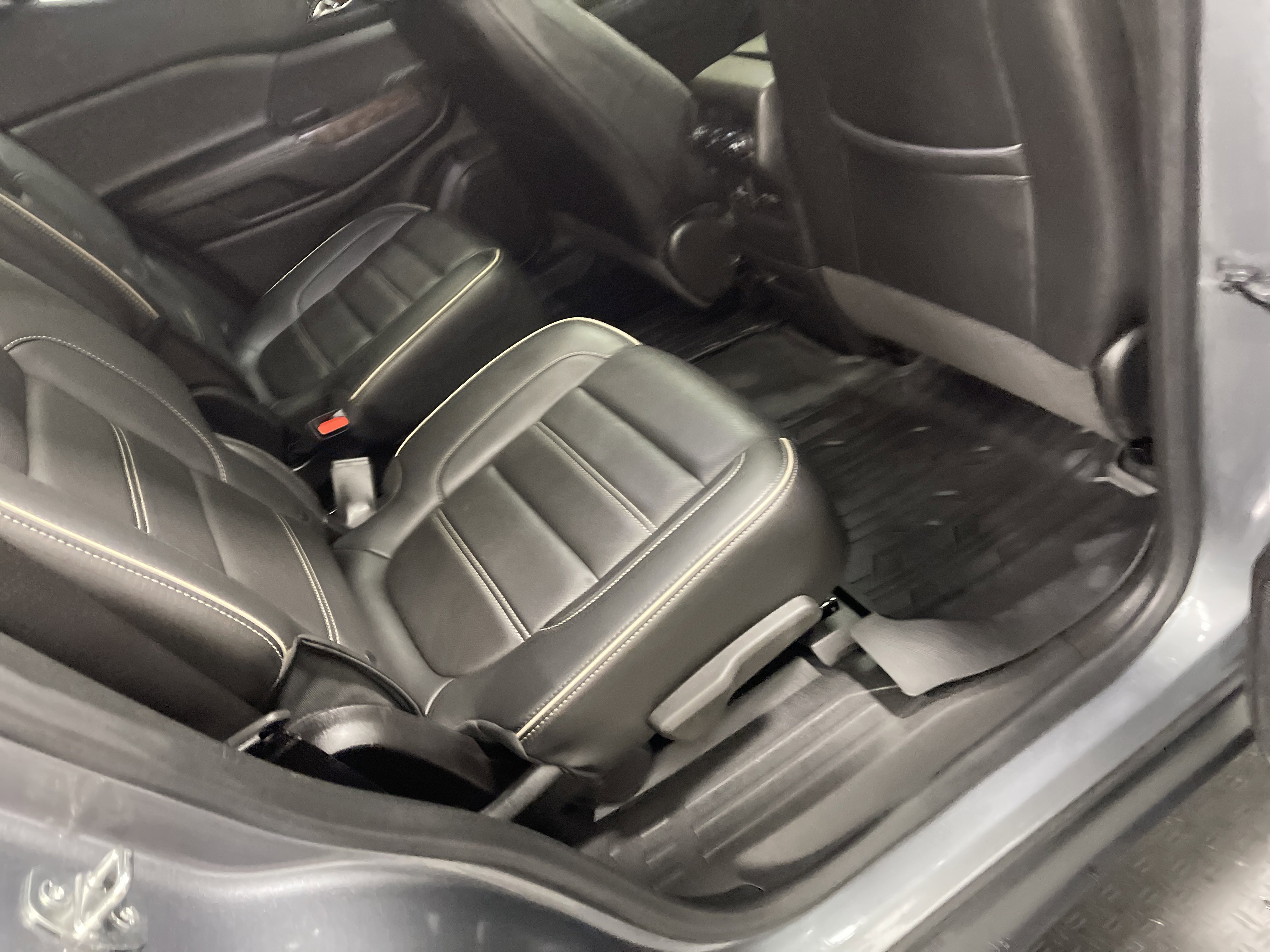 Used 2022 GMC Acadia Denali w/ Denali Ultimate Package image 22