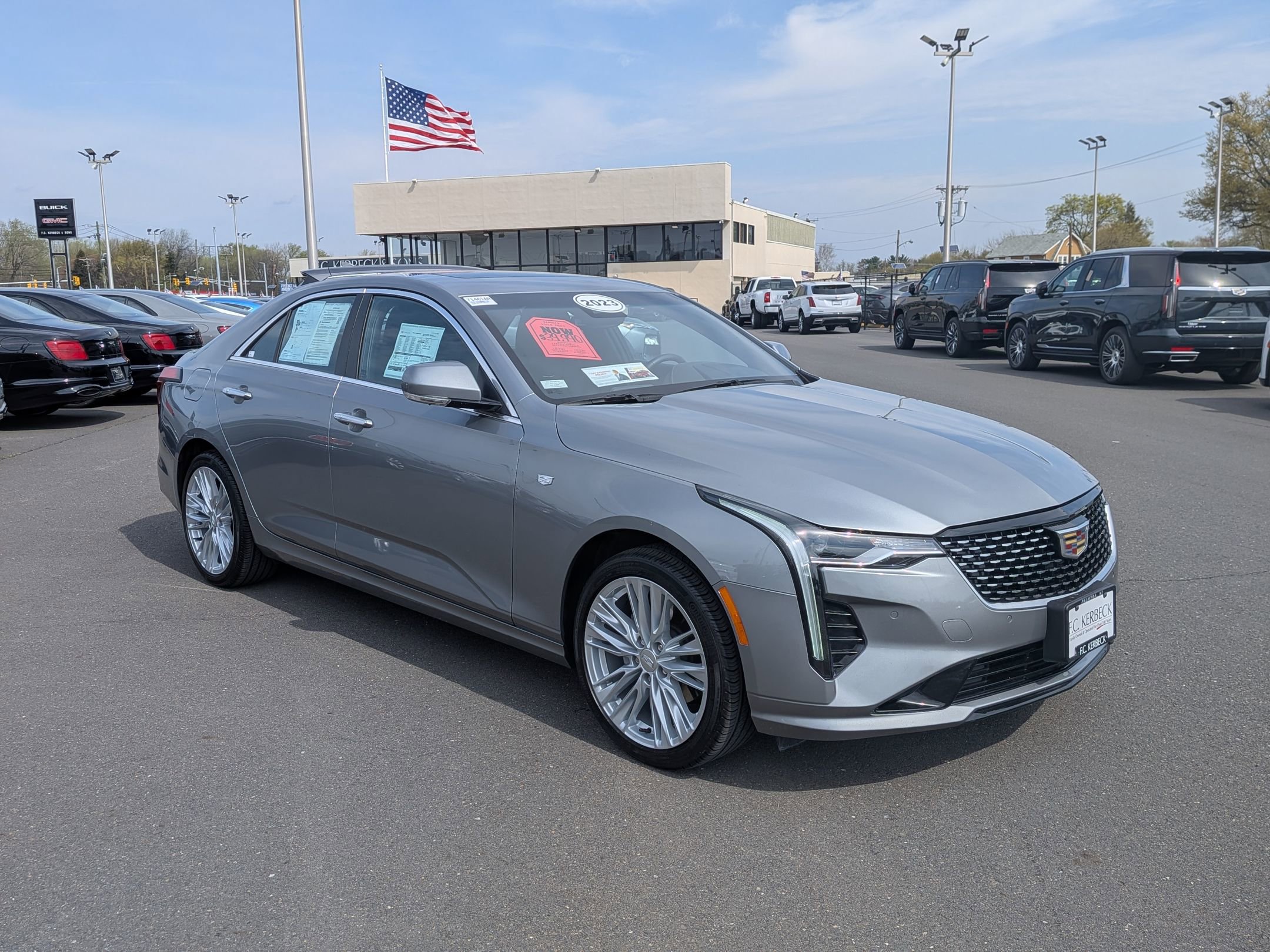 Certified 2023 Cadillac CT4 Premium Luxury image 3