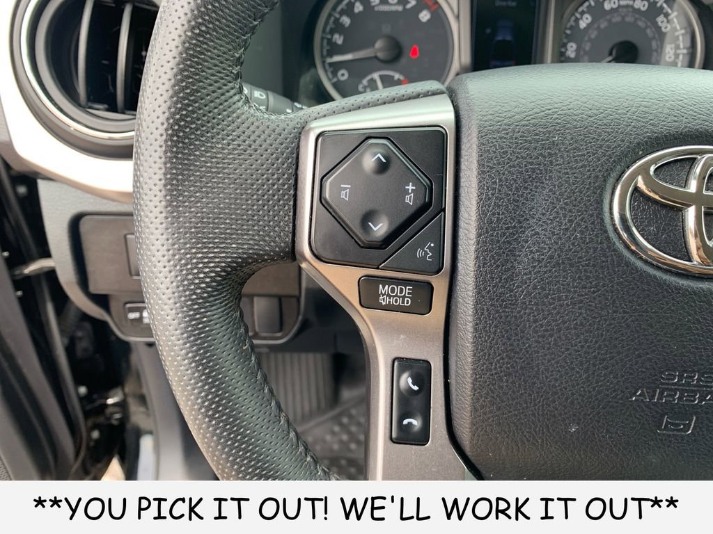 Used 2022 Toyota Tacoma SR5 RWD image 16