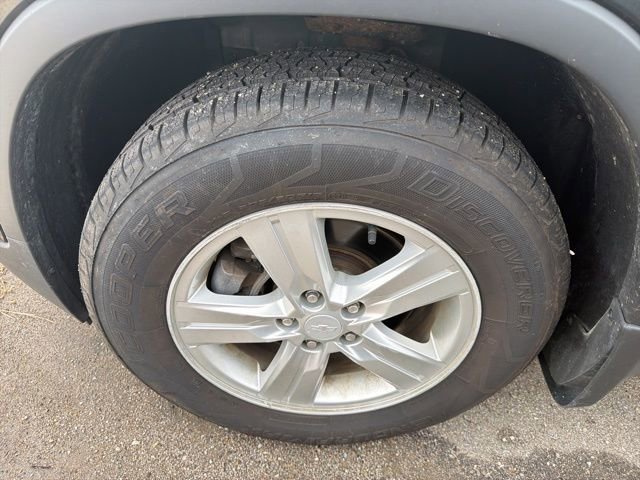 Used 2019 Chevrolet Trax LT w/ LT Convenience Package image 11