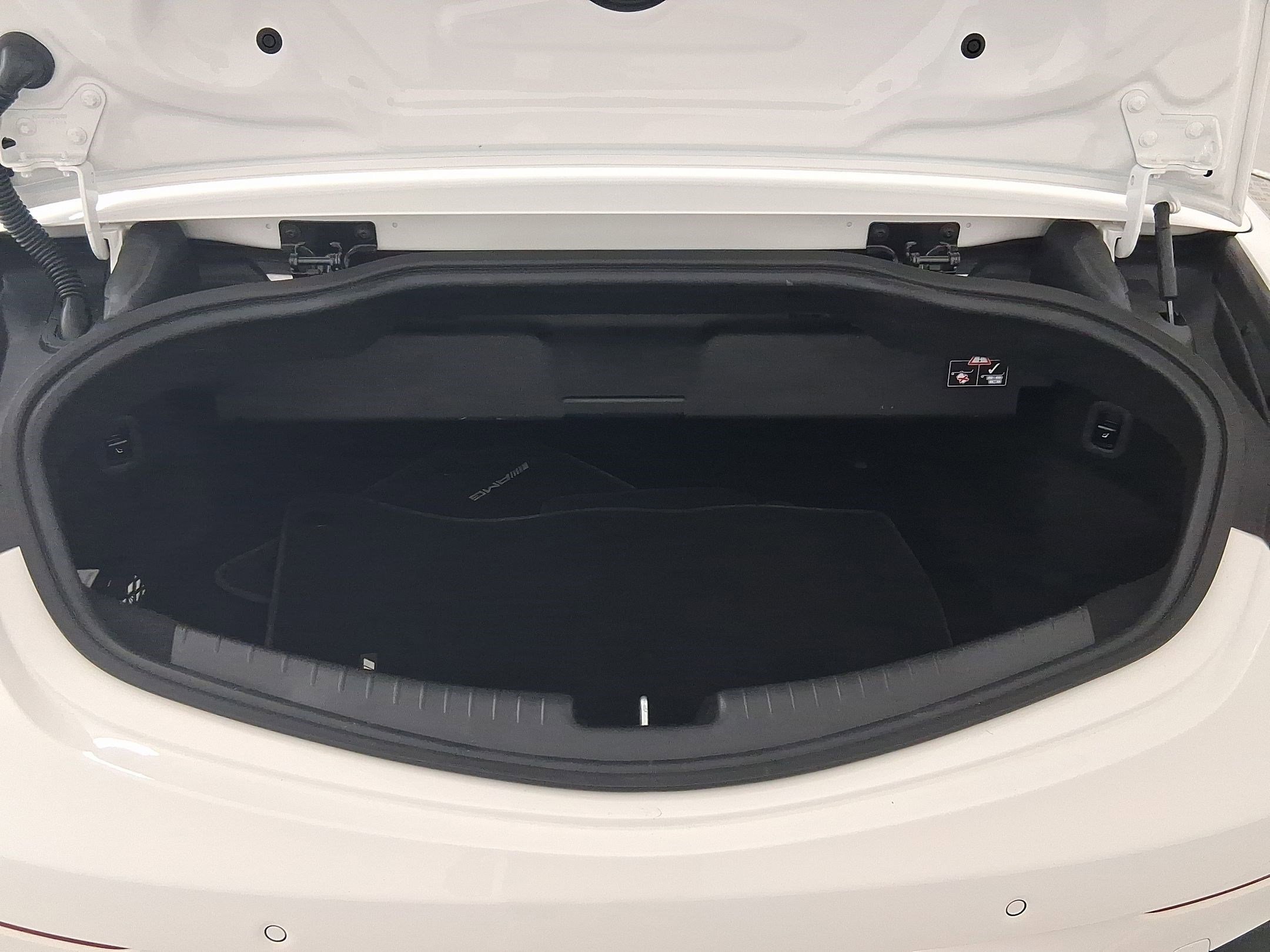 Used 2025 Mercedes-Benz CLE 300 4MATIC Cabriolet image 29