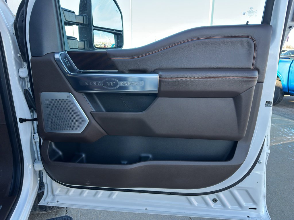 Used 2024 Ford F350 King Ranch image 36