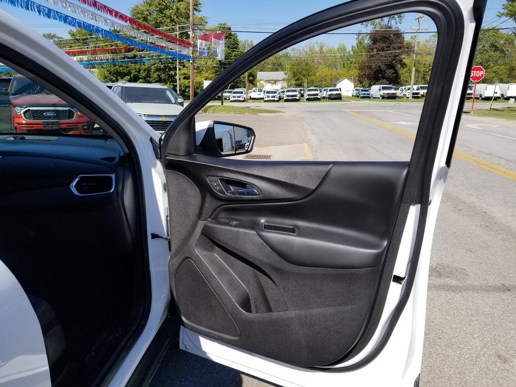 Used 2020 Chevrolet Equinox LT image 24
