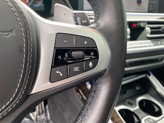 Used 2021 BMW X7 M50i w/ Executive Package AWD/4WD image 21