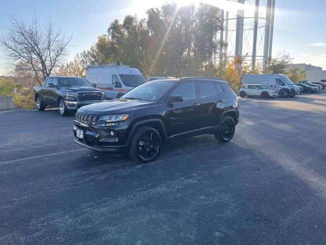 New 2026 Jeep Compass Latitude AWD/4WD image 1