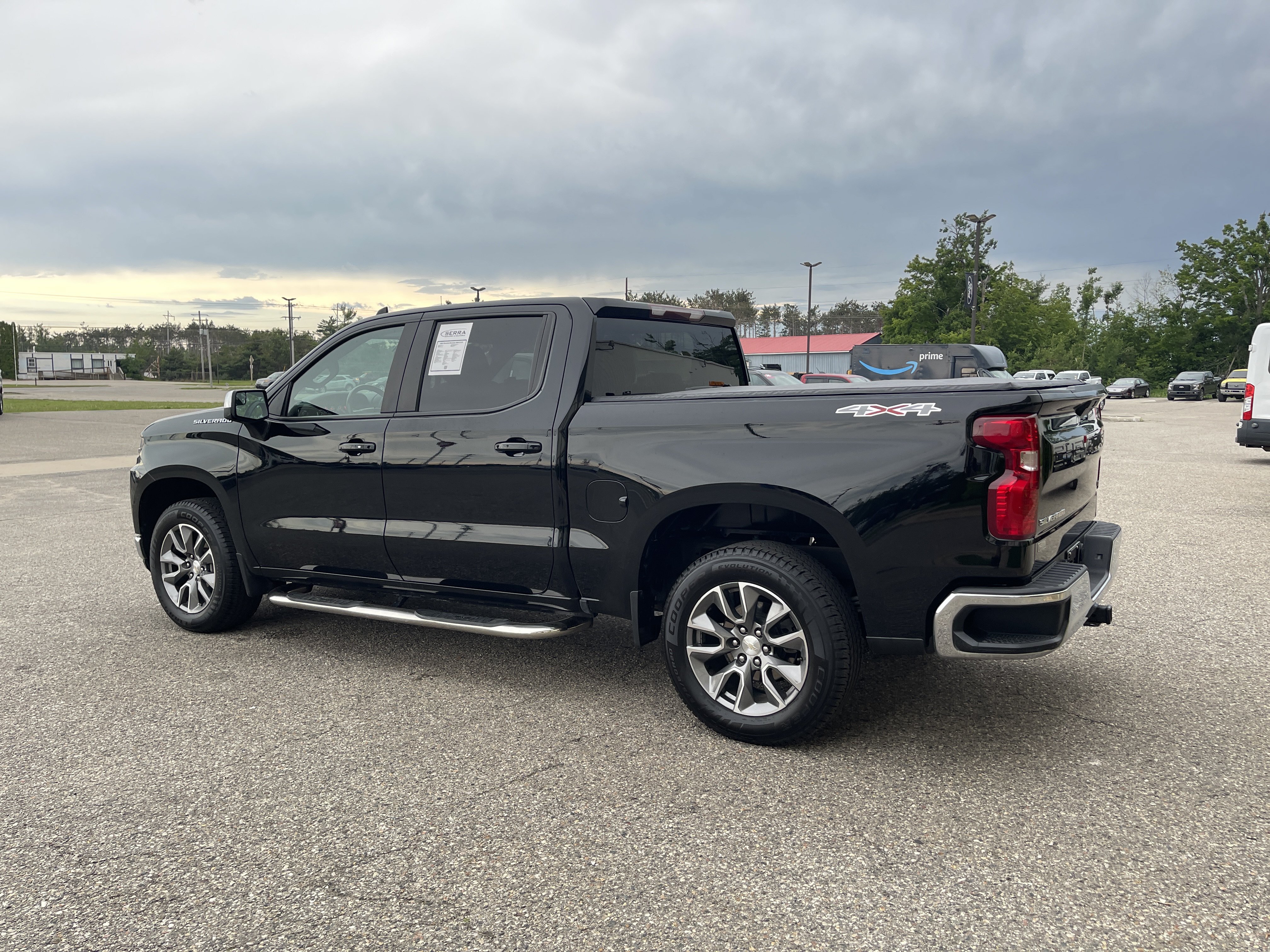 Used 2021 Chevrolet Silverado 1500 LT AWD/4WD image 5
