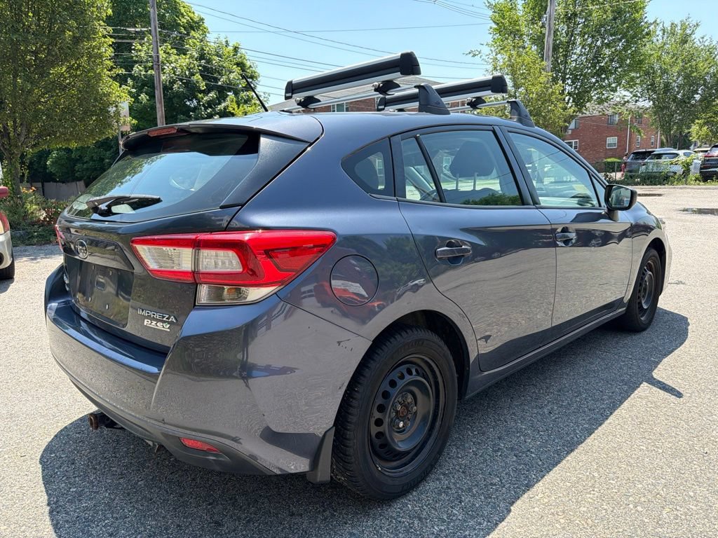 Used 2017 Subaru Impreza 2.0i AWD/4WD image 5