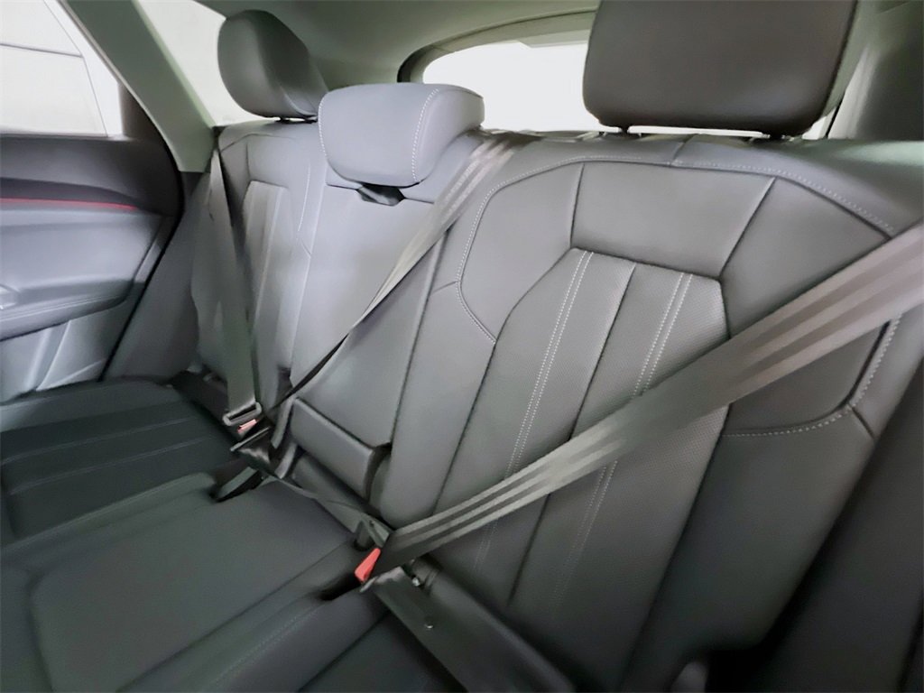 New 2025 Audi Q5 Premium Plus image 22